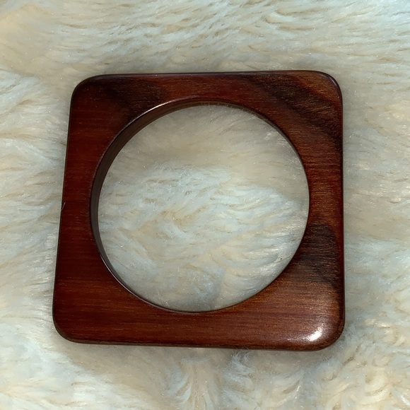 Vintage wood bangle bracelet square - Picture 2 of 9